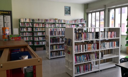 La biblioteca riapre dopo il restyling: promessi ulteriori investimenti nei prossimi due anni