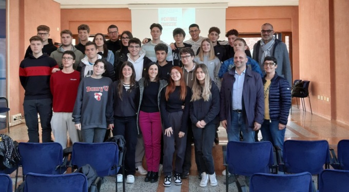 “#cHIVuoleconoscere”, la mostra di sensibilizzazione su Hiv e Aids