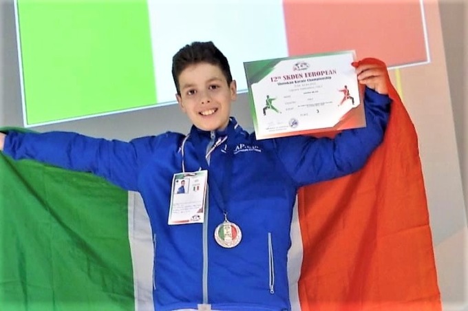 Scuola Italiana Karate Arcene, d’argento e di bronzo all’Europeo di Lignano Sabbiadoro
