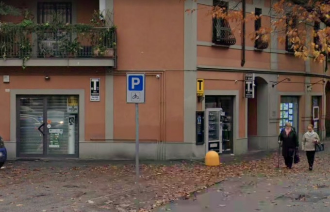 Baby gang “pendolare” crea scompiglio a Treviglio: cinque ragazzine assaltano la tabaccheria