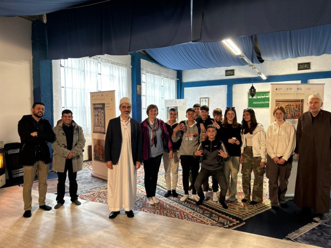 Gli alunni delle medie promuovono il dialogo interreligioso