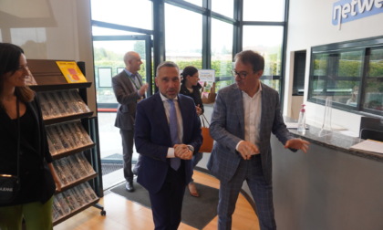 L'assessore regionale ai Trasporti visita Netweek: dalla mobilità sostenibile al rinnovo del contratto con Trenord