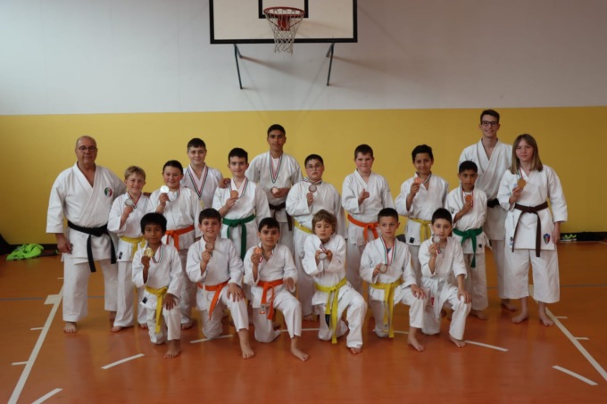 Gare regionali di karate: a Inverigo Bariano arriva quinta tra le società in gara
