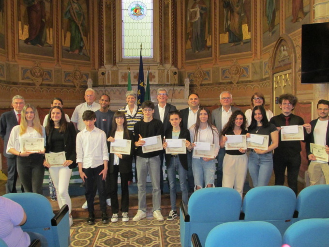 Premiati gli studenti vincitori del concorso “Aurelio Colleoni” nel 50esimo anniversario della sua morte