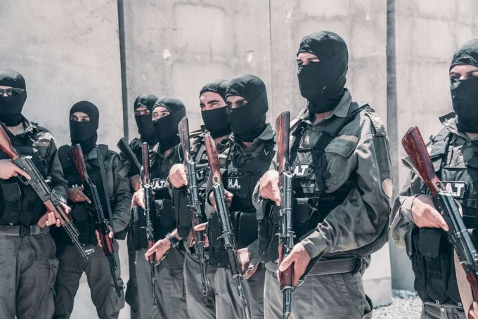 Minorenne sostenitore dell’Isis arrestato in Bergamasca