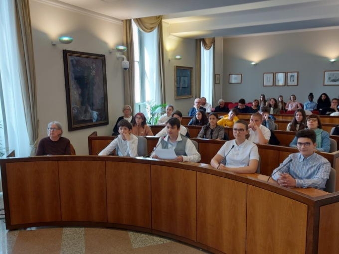 Volontariato, playwork e riscoperta della città: le proposte dei giovani per Treviglio