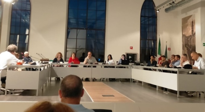Carica rifiutata, la maggioranza perde un consigliere