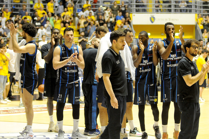 Gli ultimi scatti Blu da gara-4 di semifinale playoff