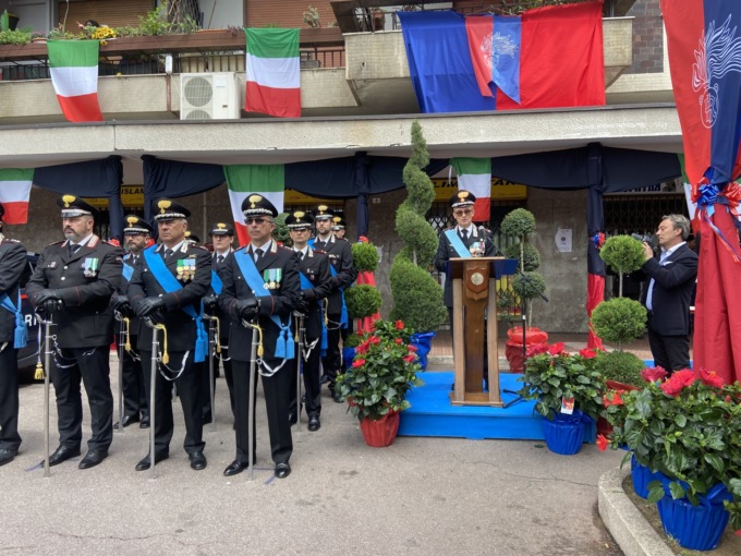 Carabinieri in festa nel luogo simbolo della lotta al degrado