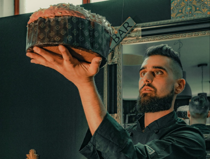 Il pasticcere Luca Volpi di “Panarari” in finale al “Panettone Day” di Cracco