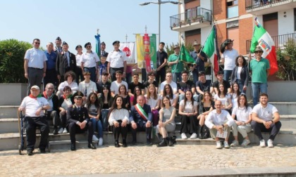 Battesimo civico per i neo maggiorenni: la festa in piazza con il Comune e la città del Giovane