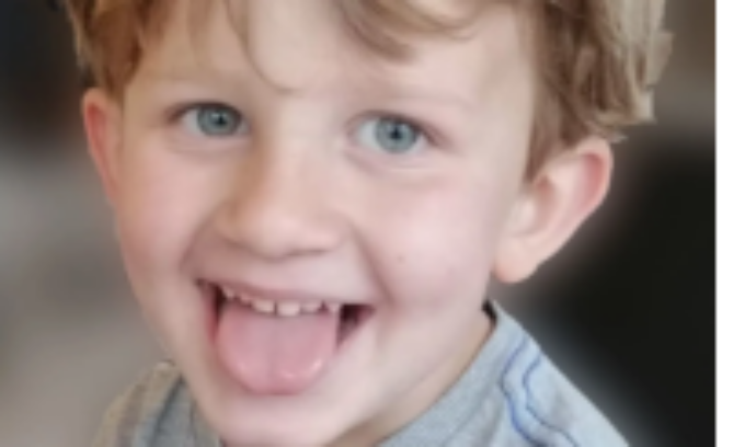 Si sente male all’asilo, il piccolo Evan muore a soli 4 anni