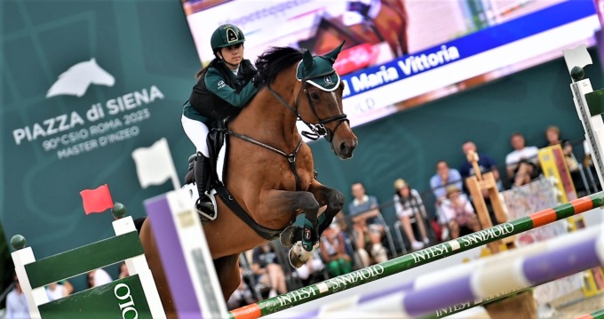 La trevigliese Maria Vittoria Gaffuri splendida anche a Piazza di Siena a Roma