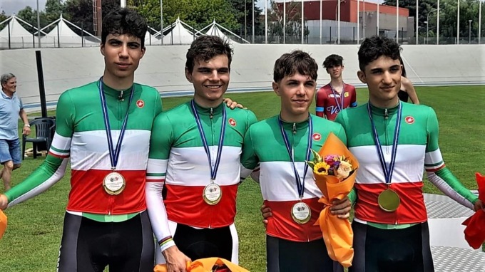 Sc Romanese brinda al titolo italiano conquistato da Alari