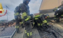 Tetto in fiamme a Caravaggio, intervengono i Vigili del fuoco