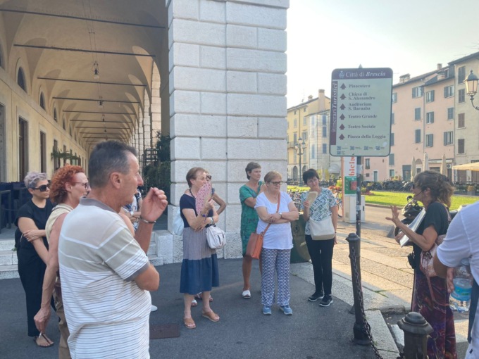 Morenghesi in gita col Comune: gran successo, nonostante il caldo, per il tour a Brescia