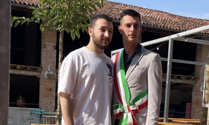 La crisi del Bergamo Pride dopo la foto del presidente con il consigliere di Forza Italia