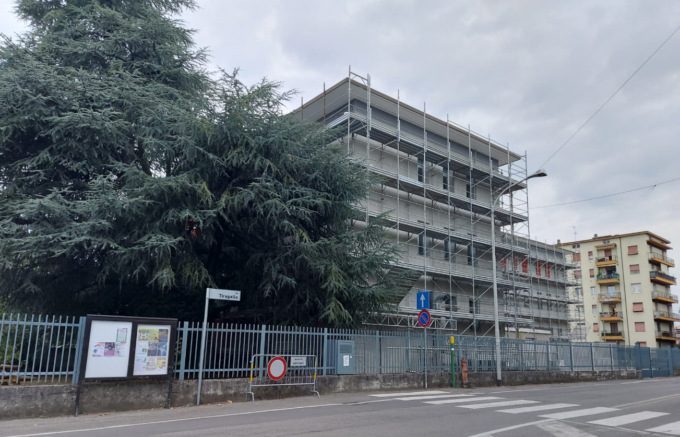 Alla media Grossi insegnanti “spazzini” per poter riaprire la scuola in tempo