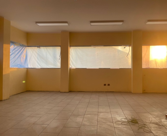 Mancano i serramenti al cantiere delle scuole: il nuovo anno partirà nel campus di via Olimpia