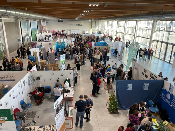 Oltre 4mila visitatori a Treviglio Orienta, successo per la tavola rotonda tra scuola e famiglie
