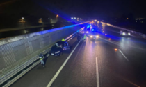 Incidente nella notte sulla A4, tre auto e nove persone coinvolte