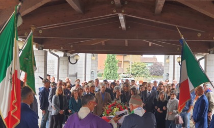 Folla per i funerali di Casimiro Brembati, 102 anni, ultimo reduce di Russia nella Divisione Cosseria