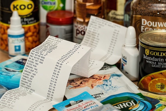 “Mi avete dato il resto sbagliato”. E torna al supermercato armato di coltello