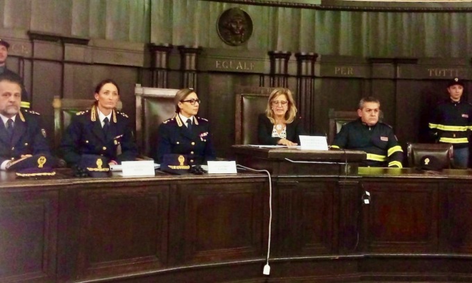 Sgominata, nella Bergamasca, la banda che vendeva patenti “facili”: 15 arresti