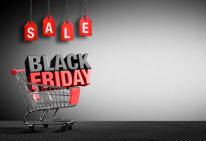 Black Friday 2023: risparmiare sui migliori articoli per Lei