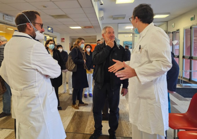 Dipendenze, l’assessore regionale Guido Bertolaso in visita al Santa Marta