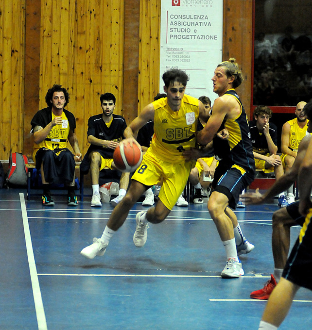 Per la Scuola Basket Treviglio vittoria sudata con Sarezzo