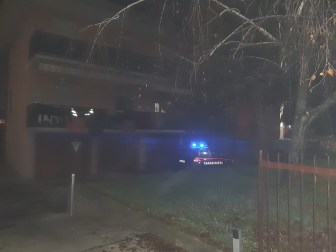 Omicidio a Covo, uomo accoltellato in un appartamento