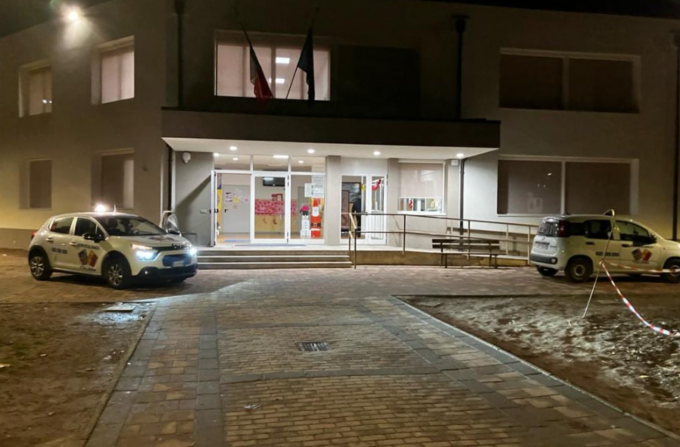 Furto sventato alla scuola primaria grazie all’intervento della Sorveglianza Italiana