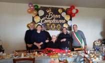 Adele Facheris taglia il traguardo dei 100 anni, festa grande in via Pirolo