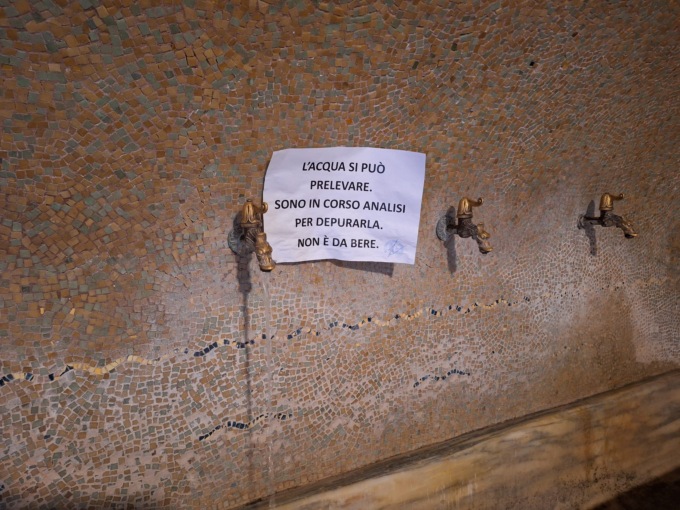 Sacro Fonte, ancora acqua non potabile