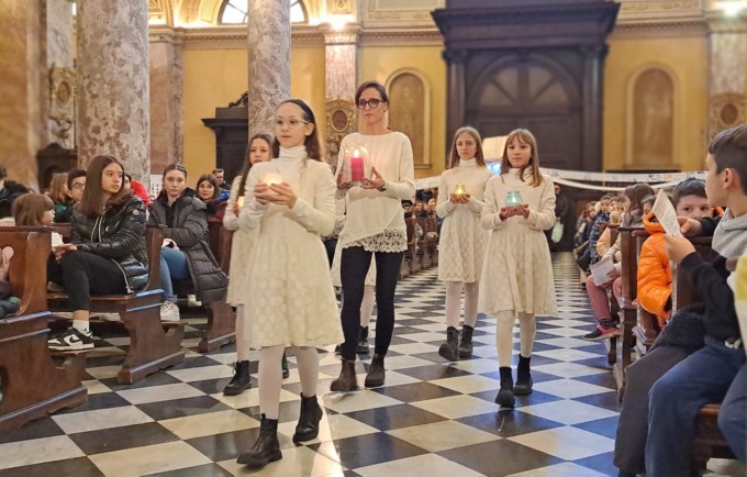 Scuola sacro cuore celebra la fondatrice