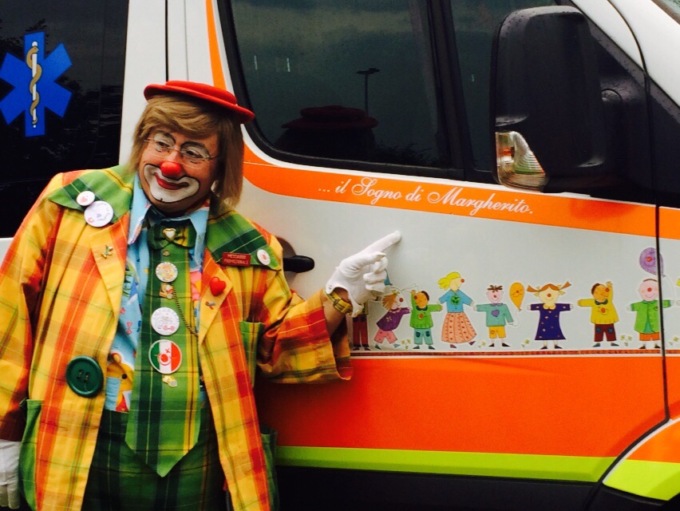 Ha portato colori e sorrisi ai bambini malati, addio al clown Margherito