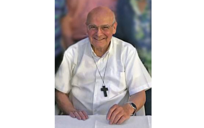 Domani nella parrocchiale l’estremo saluto a don Luigi Panzera