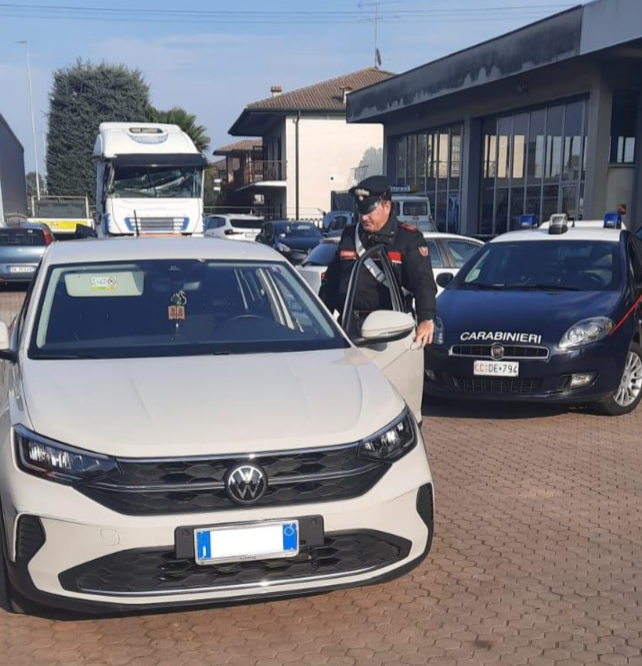 In fuga dai carabinieri sull’auto rubata: arrestato 36enne