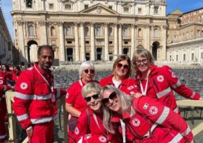 Croce Rossa in festa, anche i volontari della sezione cittadina dal papa