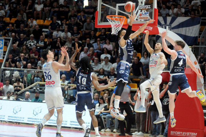 La Fortitudo impatta meglio la serie e va 1-0 sul Gruppo Mascio Treviglio