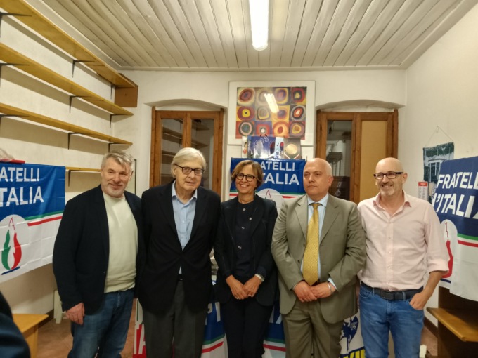 Sgarbi in città per sostenere Gianfranco Gafforelli: “E’ la scelta giusta per la tranquillità”