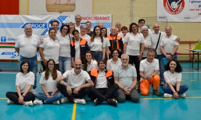 Quindici anni di Croce bianca, l’appello ai giovani: “Dovete essere migliori di noi”
