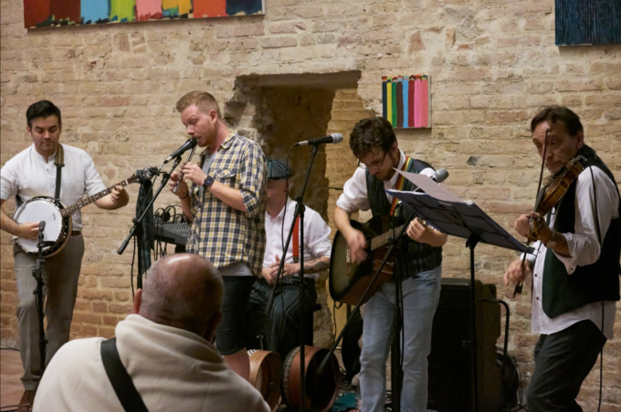 Irish night, in castello torna il Festival celtico con i “Keily’s Folk”