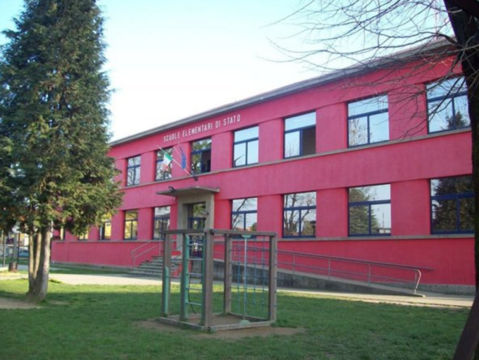 Trasporto scolastico, la gara va deserta: il prossimo anno gli studenti resteranno a piedi