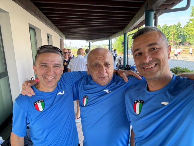 Due covesi portano l’Italia del walking football sul tetto d’Europa