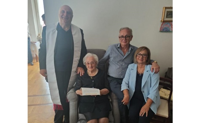 Piera Macchi compie 100 anni. Il segreto? “Sorridere, non costa nulla”