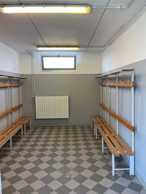 Sistemati gli spogliatoi del centro sportivo, strutture pronte per la nuova stagione