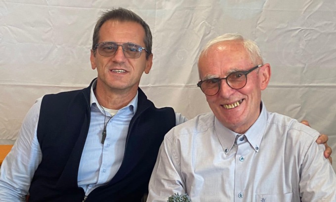 Dopo 18 anni don Sergio saluta Ciserano: “Vado in pensione, d’accordo? Ma resto con voi”