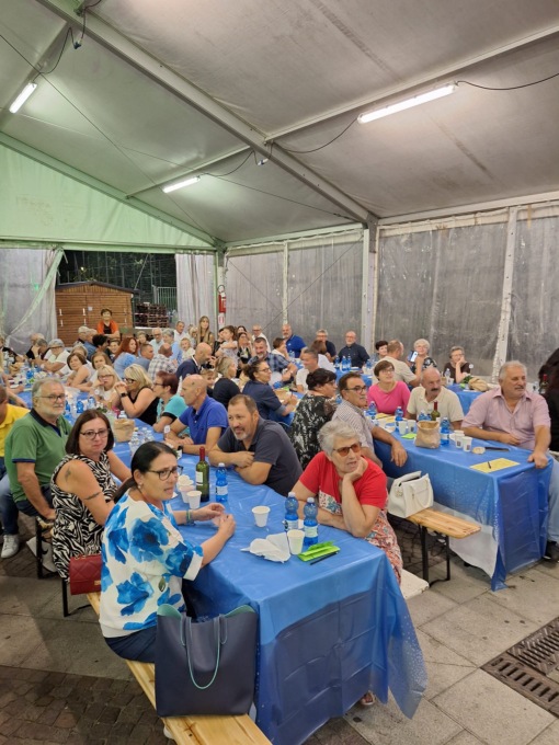 Oratorio: una cena per rinascere e sostenere don Omar Moriggi